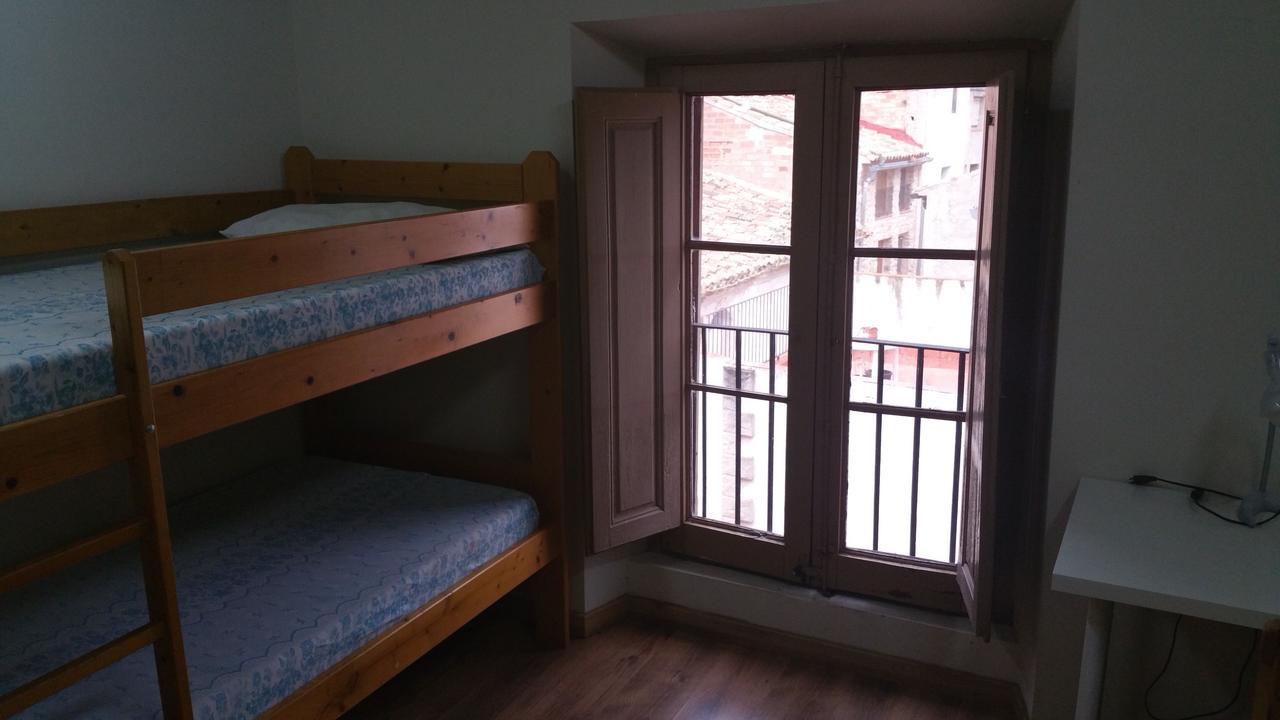 Hostel Ca La Jepa Prat de Comte Zimmer foto
